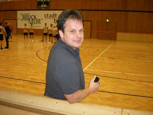 08htbruck100130.jpg