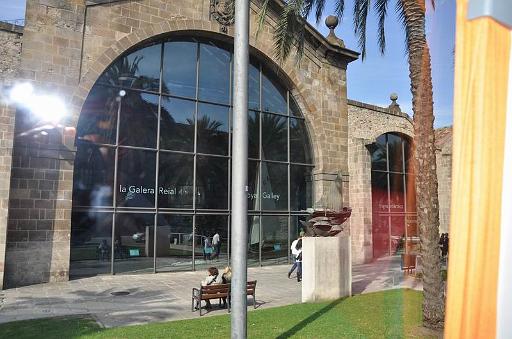 102barca101022_26.jpg