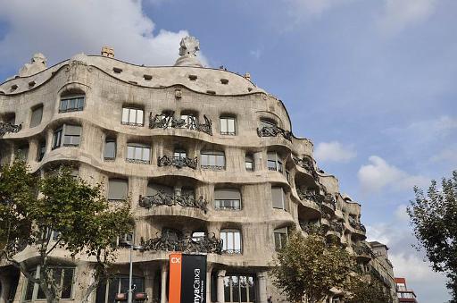 114barca101022_26.jpg