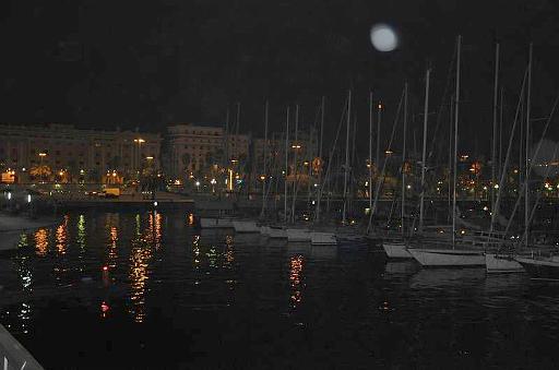 228barca101022_26.jpg